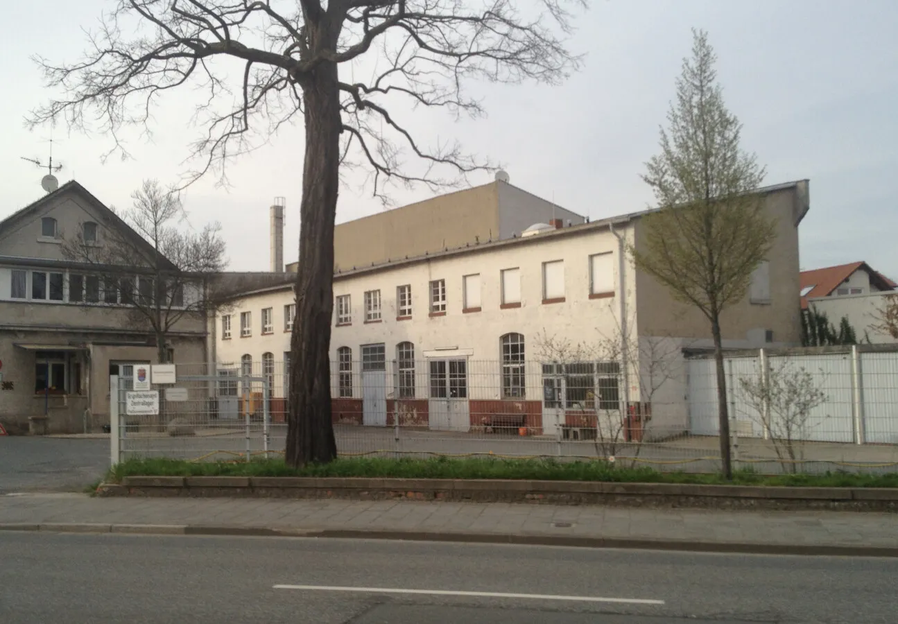 Photo 737-047-841
