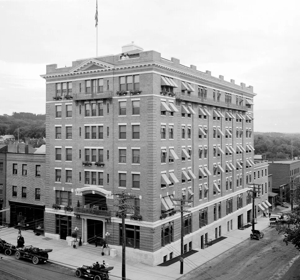 Vintage view from the northwest