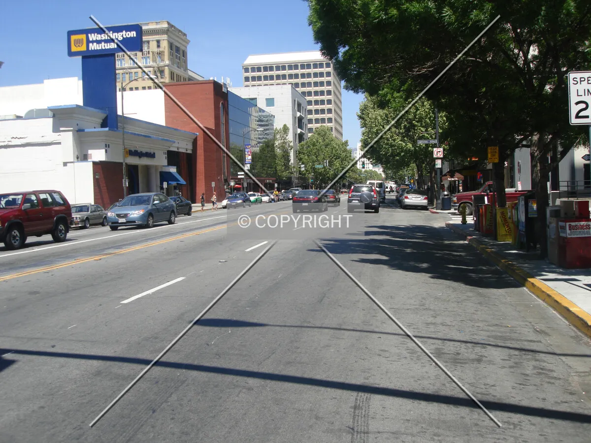 Photo 737-591-321