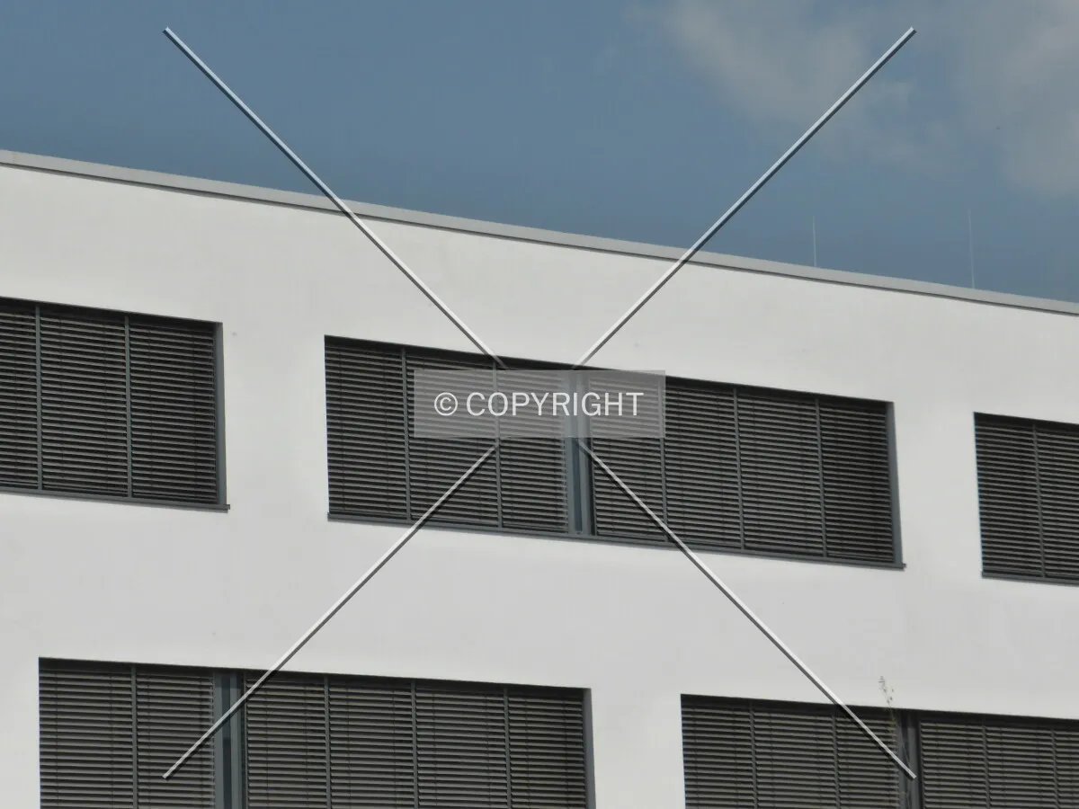 Photo 737-633-287