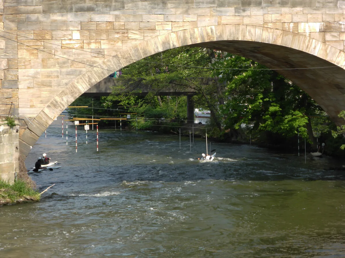 Photo 737-646-769