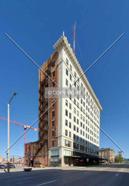 Photo 737-935-519