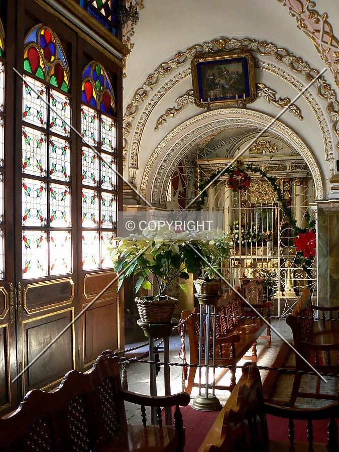 Looking to one of the several chapels on the west side of the church