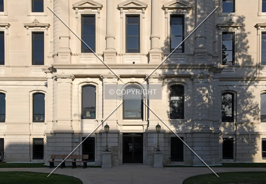Photo 738-739-249