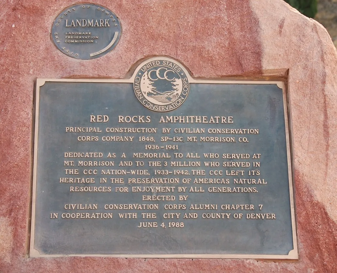 Plaque