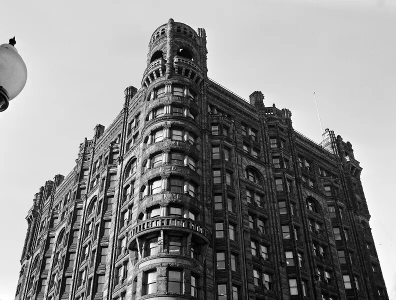 Photo 740-401-835