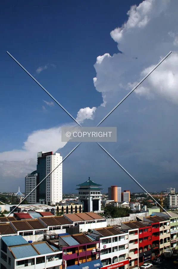 Storm approaching the city