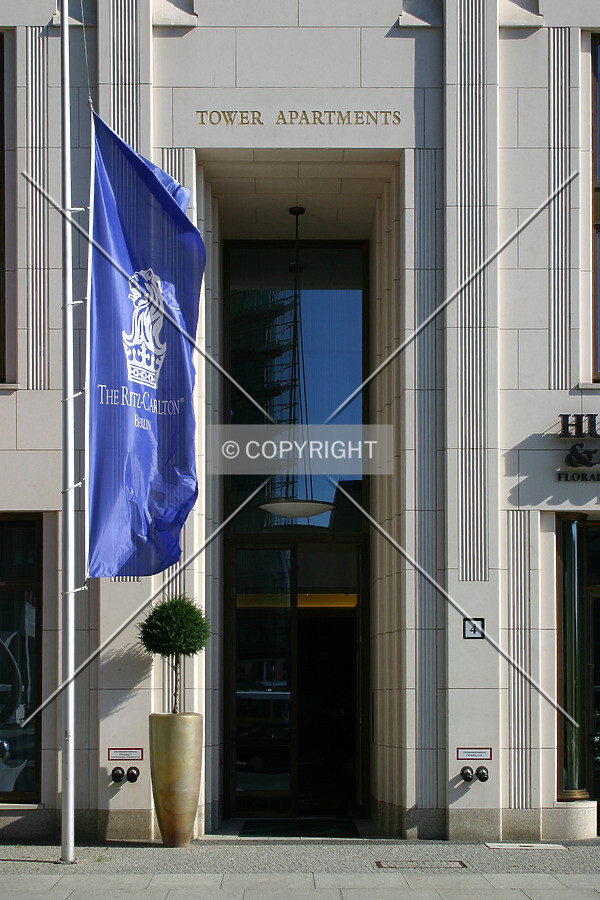 Entrance to the tower apartments