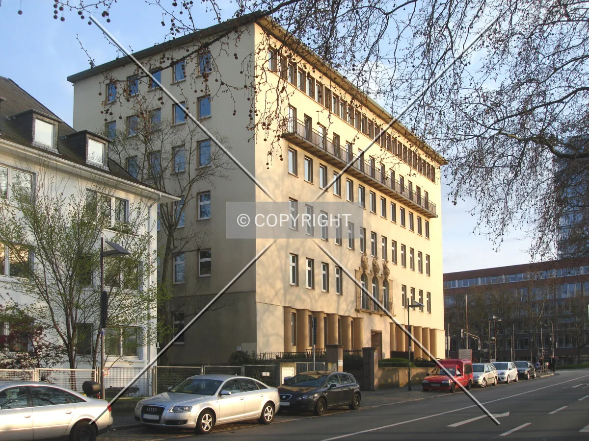 Photo 740-667-393