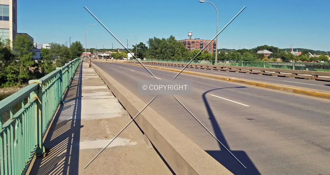 Photo 741-131-225