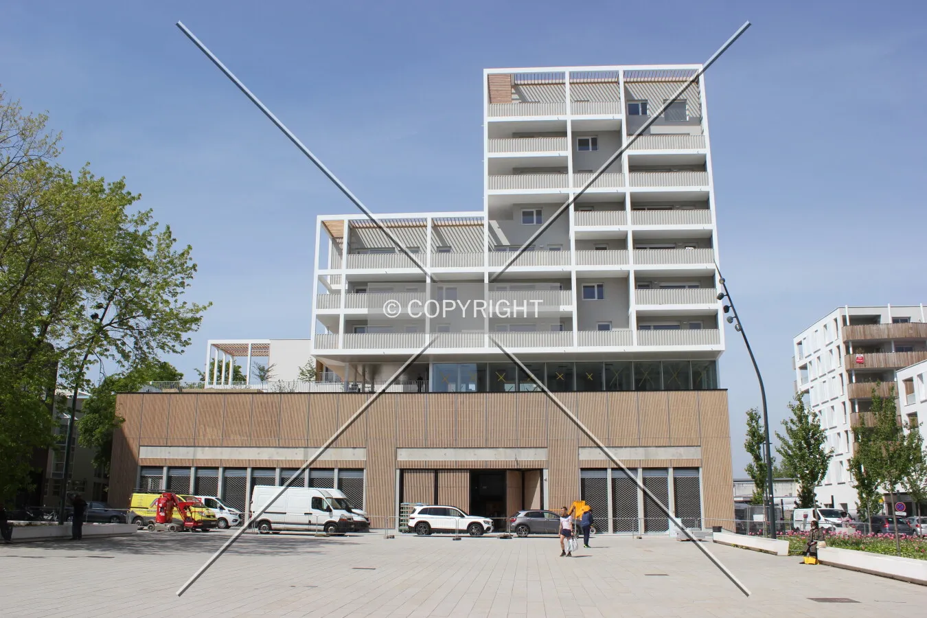 Photo 742-372-317