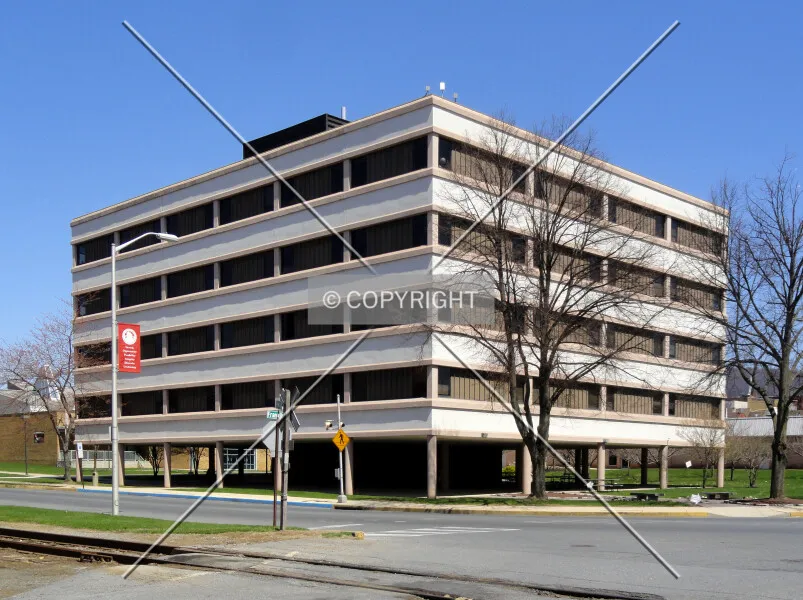 Photo 743-896-650