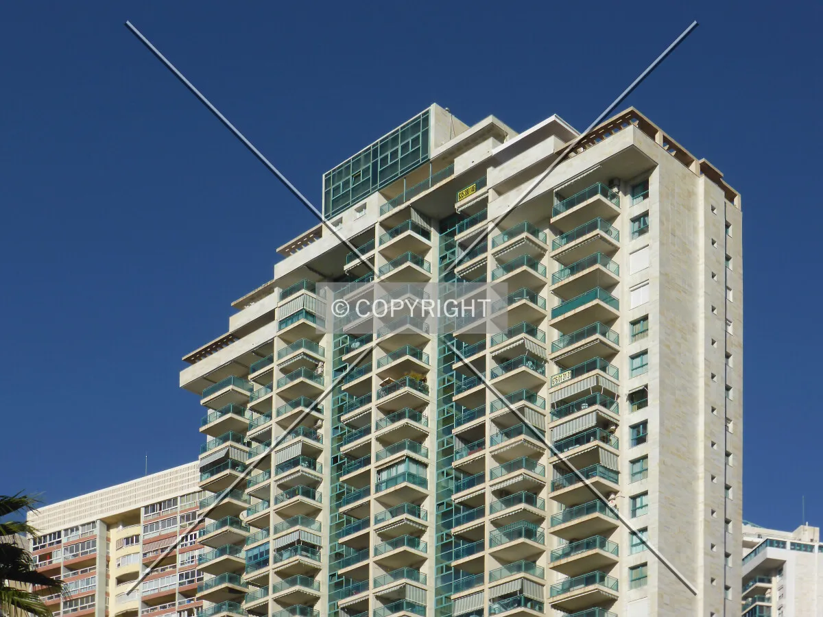 Photo 744-448-355