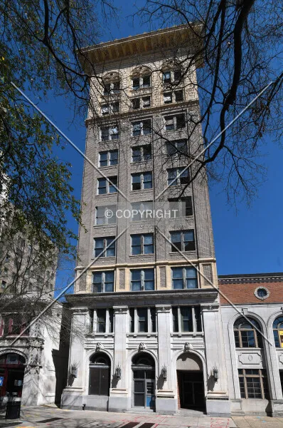 Photo 744-672-291