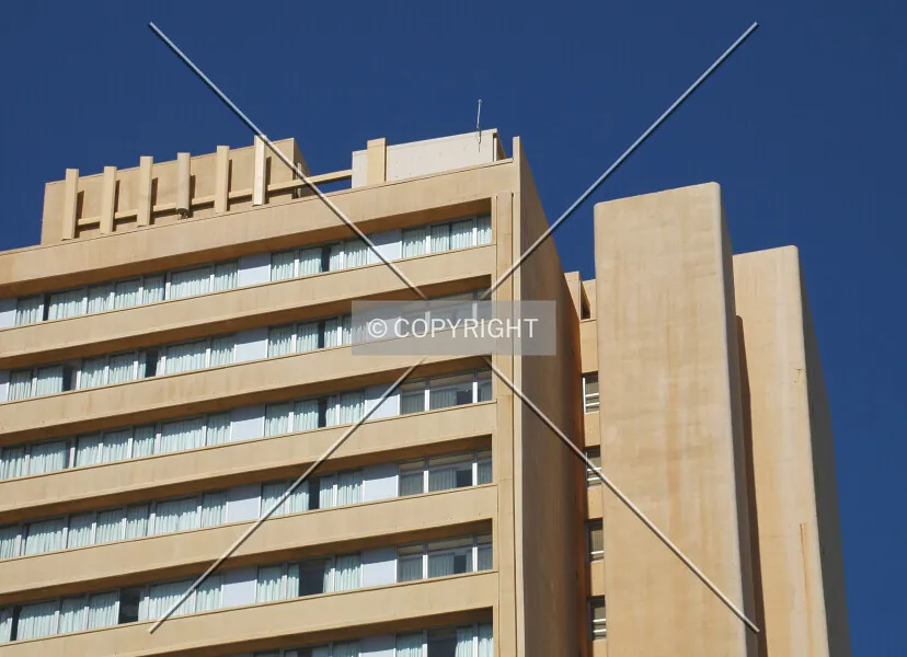 Photo 744-830-127