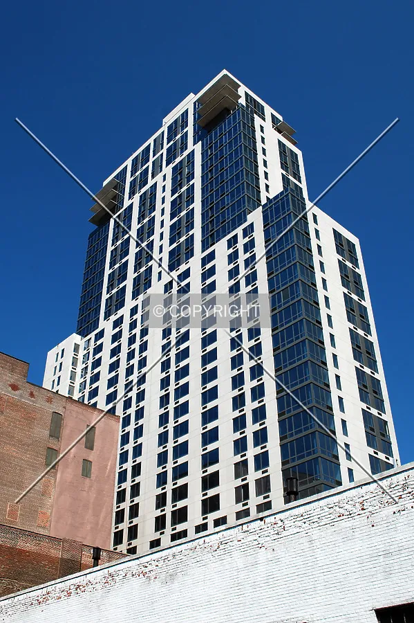 Photo 744-832-040