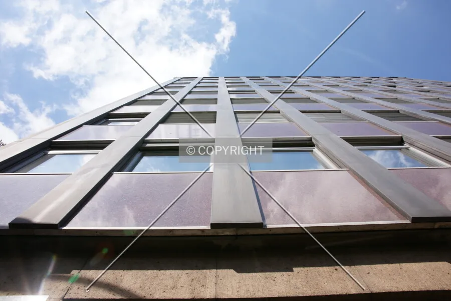 Photo 744-917-349