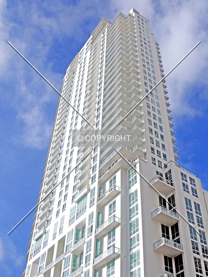 Met 1, Miami, Florida, U.S.A.