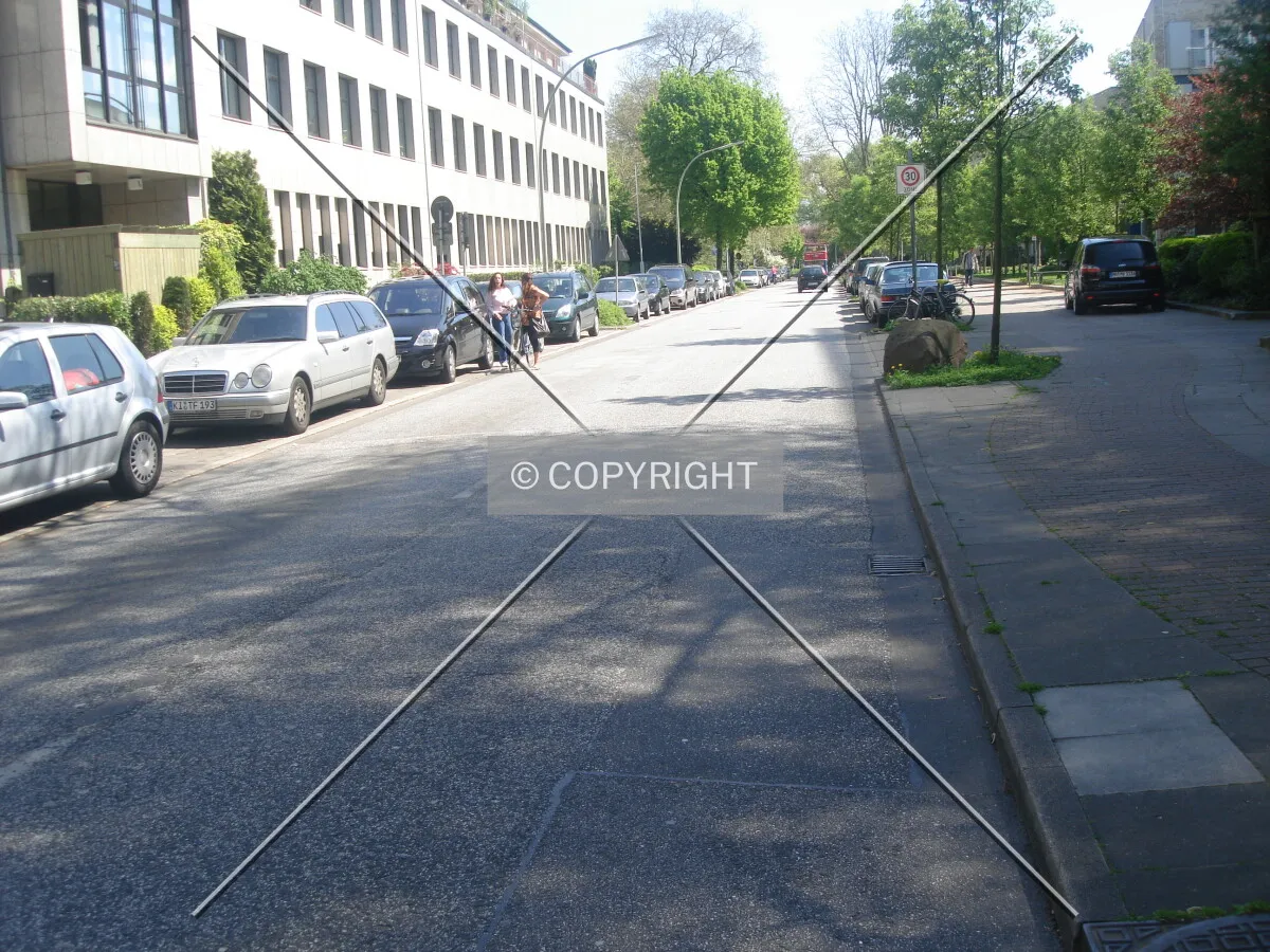 Photo 745-647-633