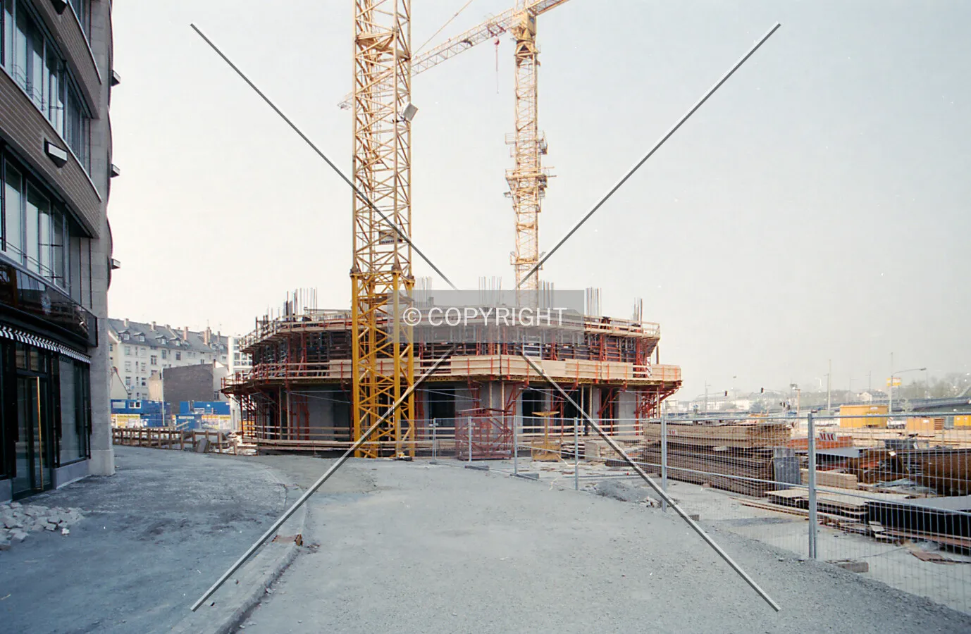 Photo 746-301-917