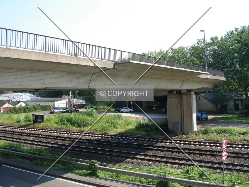 Photo 747-653-488