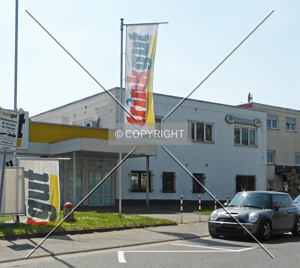 Photo 747-997-933