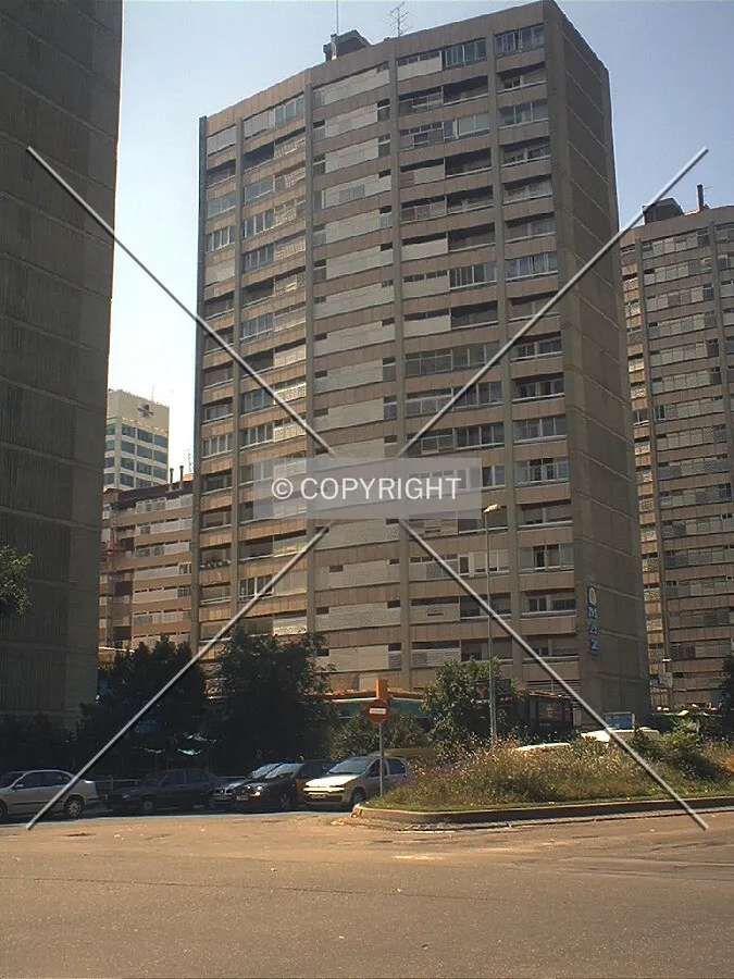 Photo 074-824-003