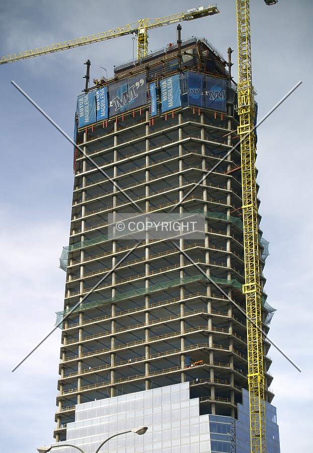 Top floors as seen from the southeast