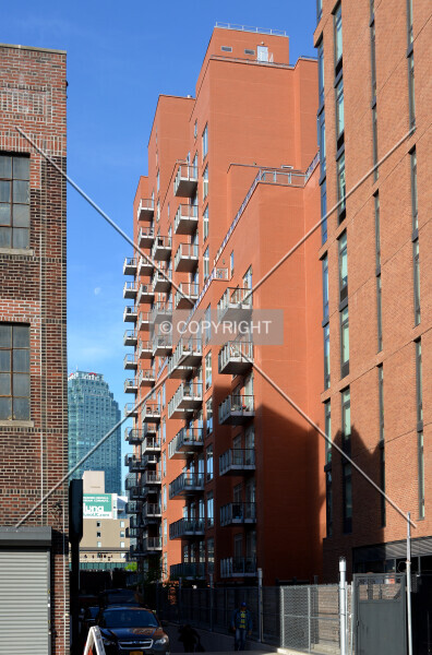 Photo 749-742-294