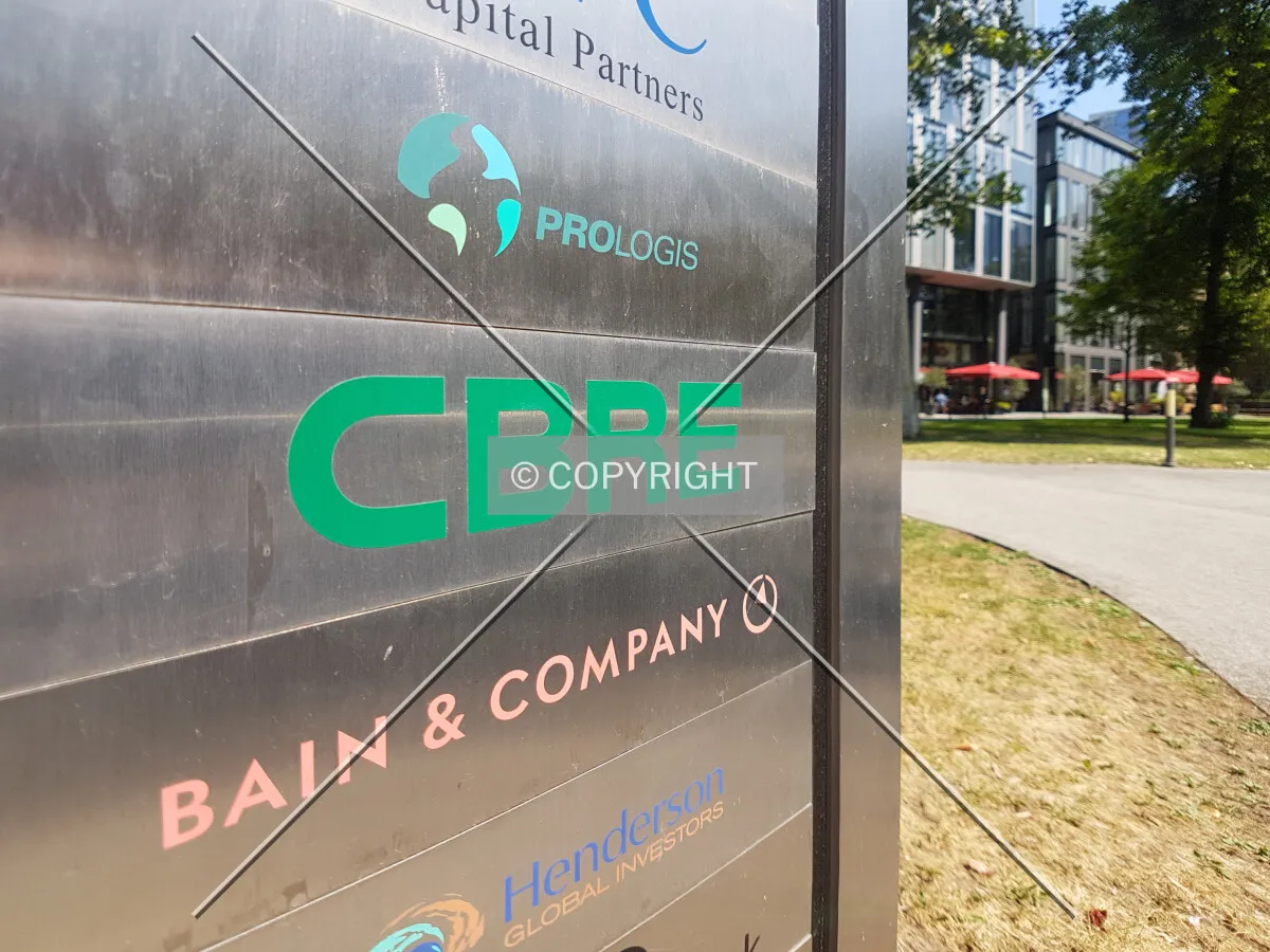 CBRE Logo