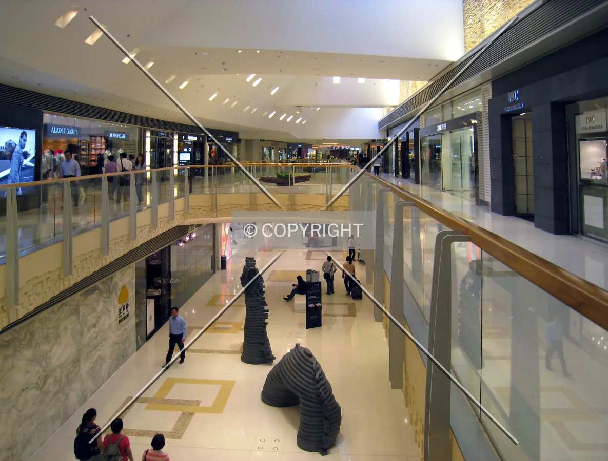 Elements mall