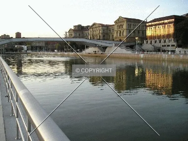 Photo 750-985-148