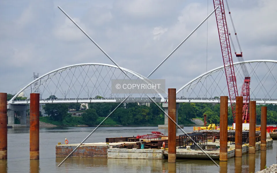 Photo 751-011-615