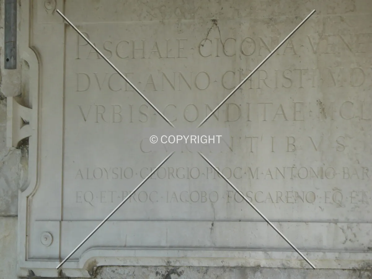 Photo 751-776-014