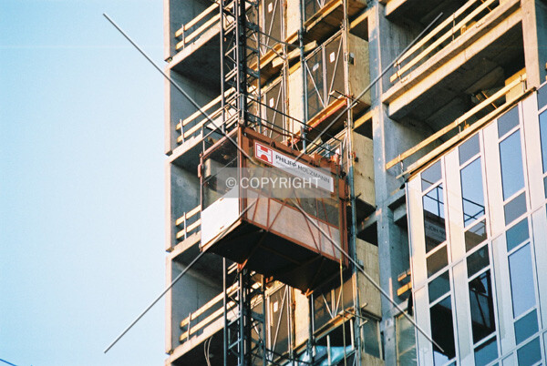 External hoist