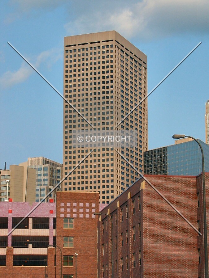 View to the east from Glenwood Avenue/12th Street North
