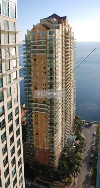 Photo 754-732-942