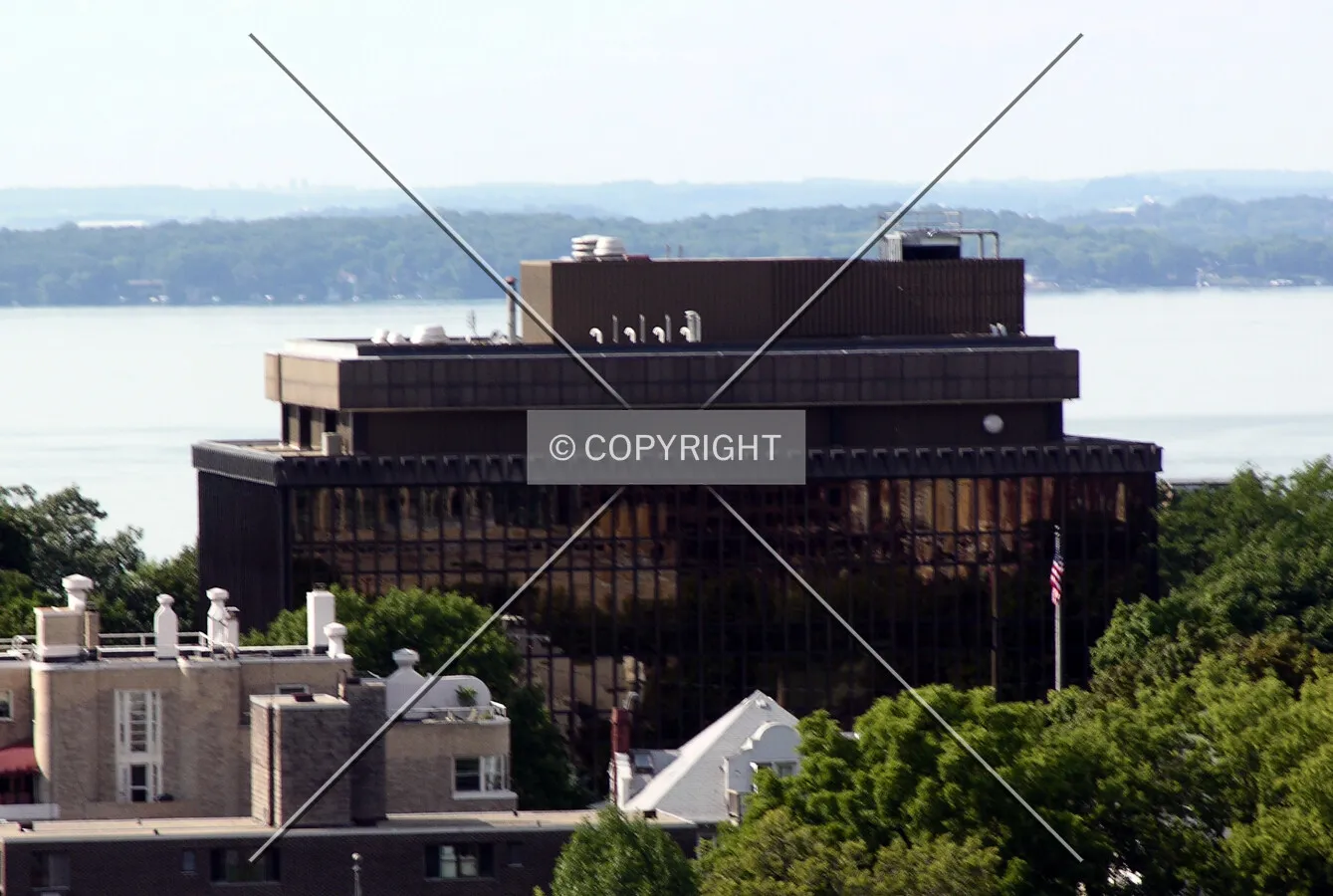 Distant view from the Wisconsin State Capitol observation deck to the south