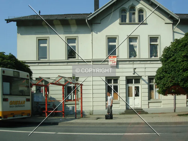 Photo 758-219-879