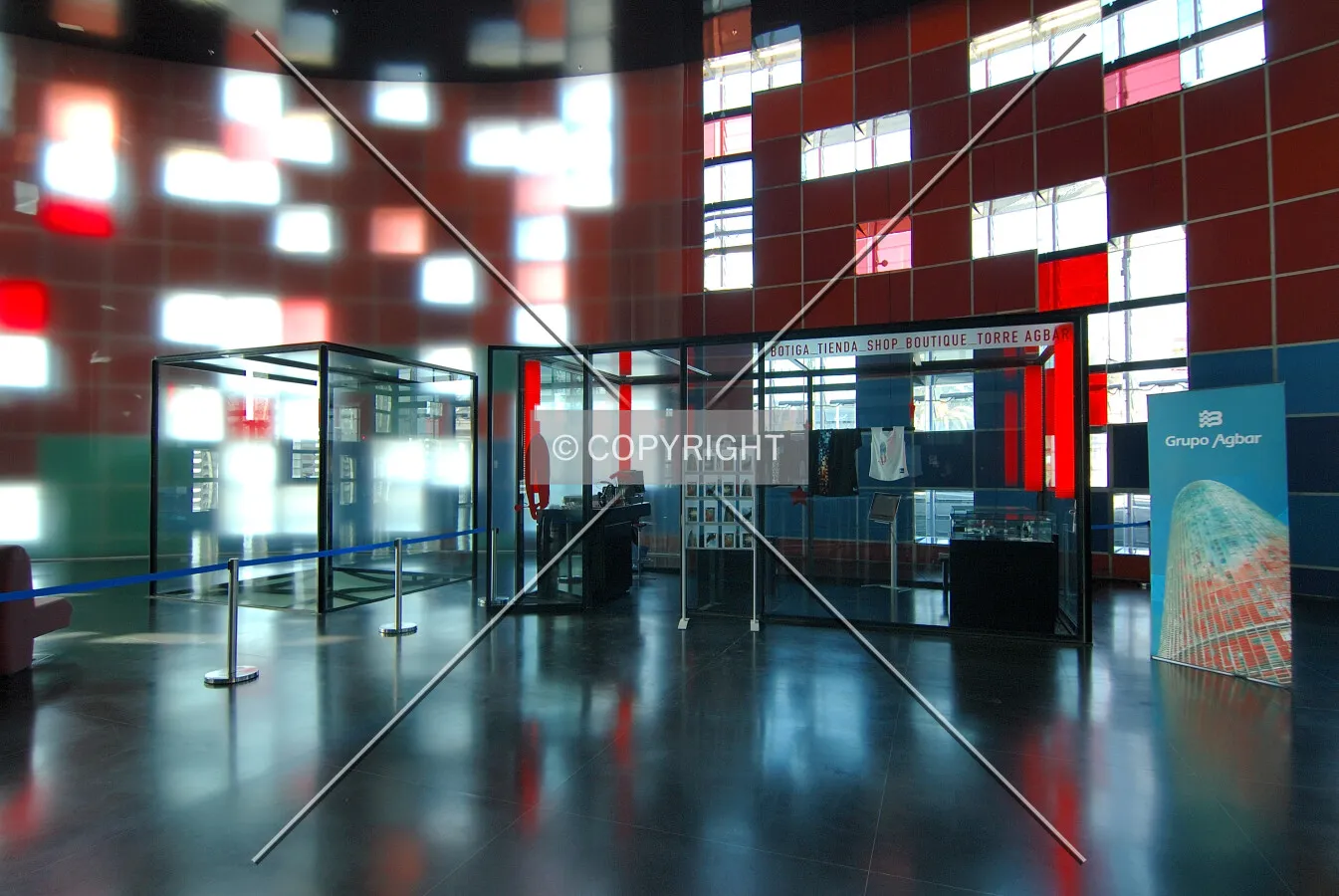 Souvenir shop on the lobby