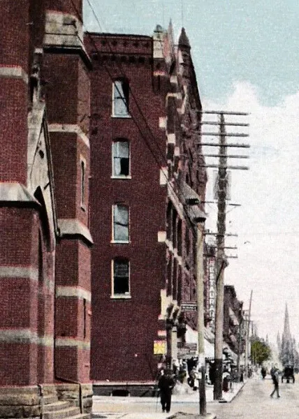 Photo 758-655-435