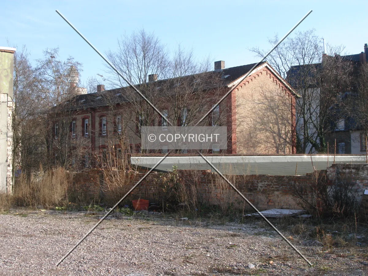 Photo 075-916-028