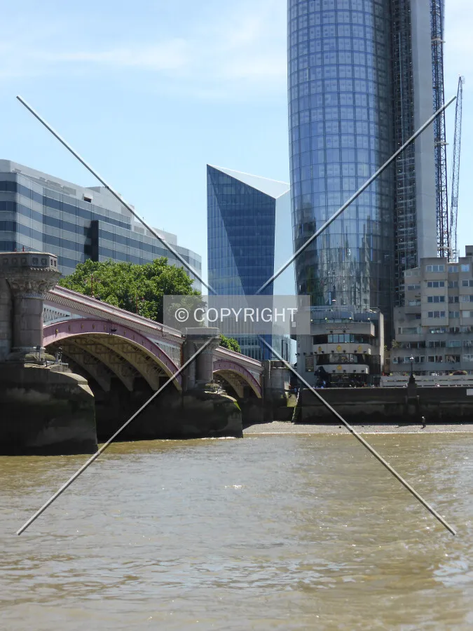Photo 760-933-206
