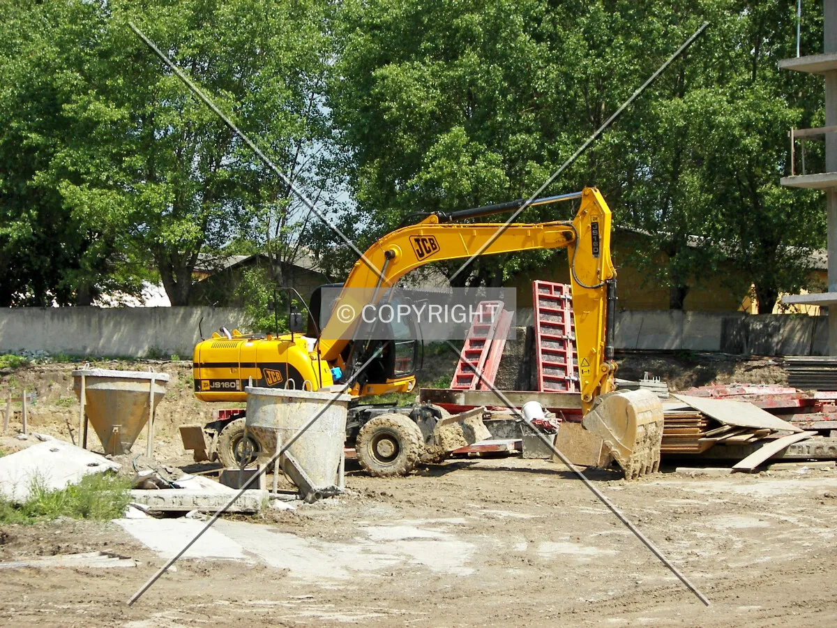 Building machinery at the construction site