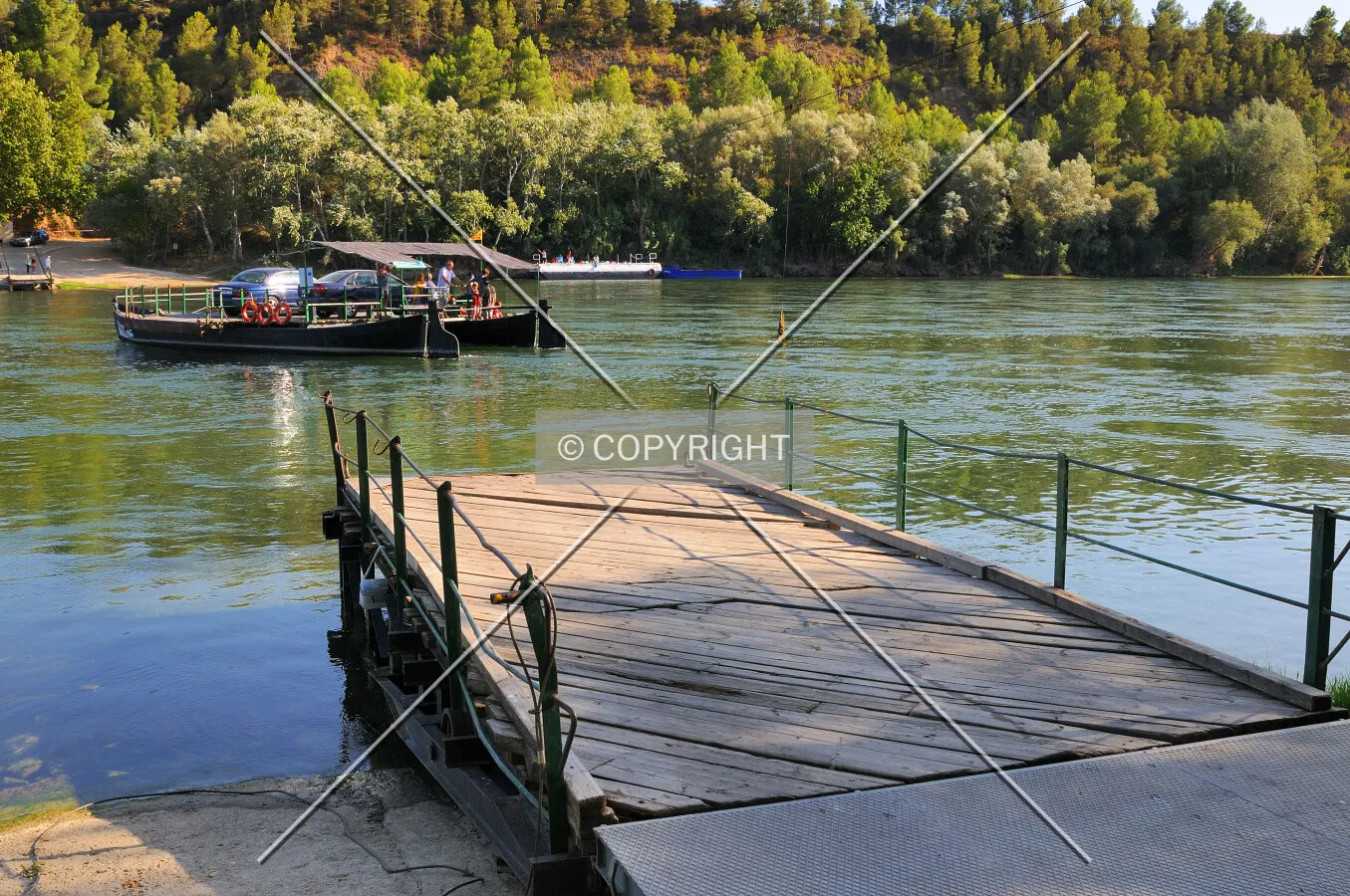Crossing Ebro River the old way