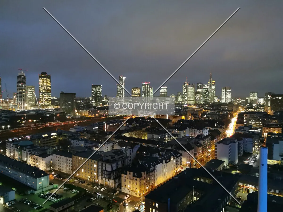 Frankfurt panorama at night