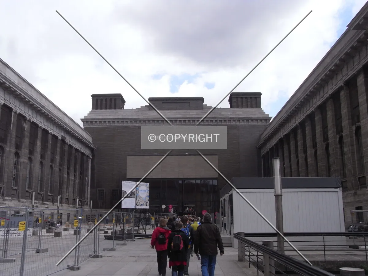 Main entrance of Pergamonmuseum