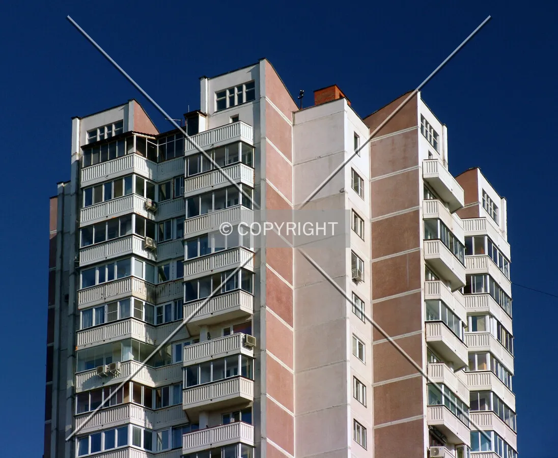 The upper floors as seen from the west