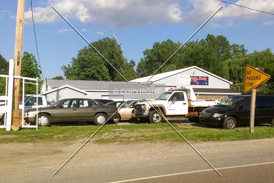 Photo 765-995-596
