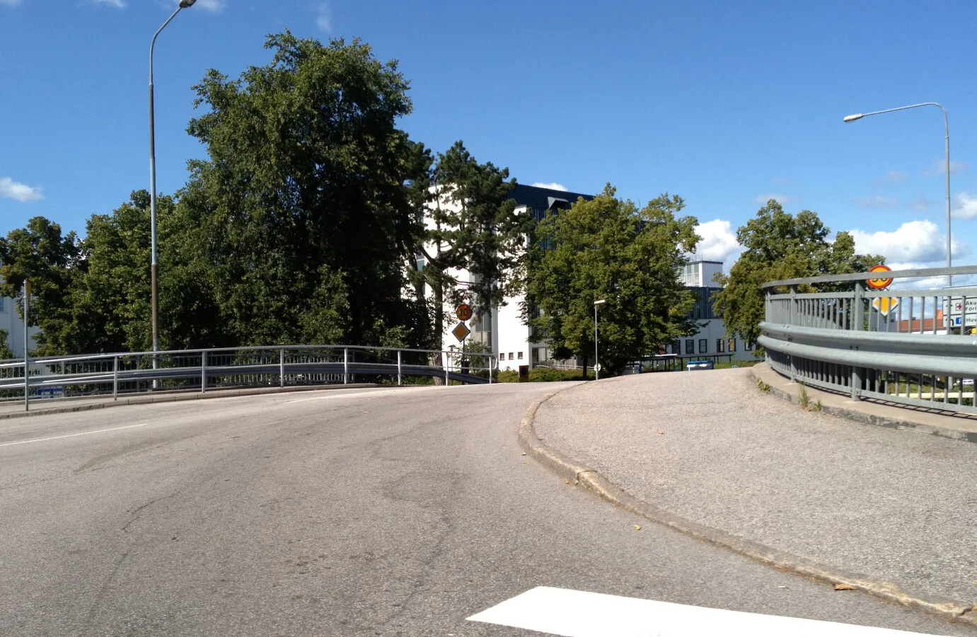 Photo 766-050-742